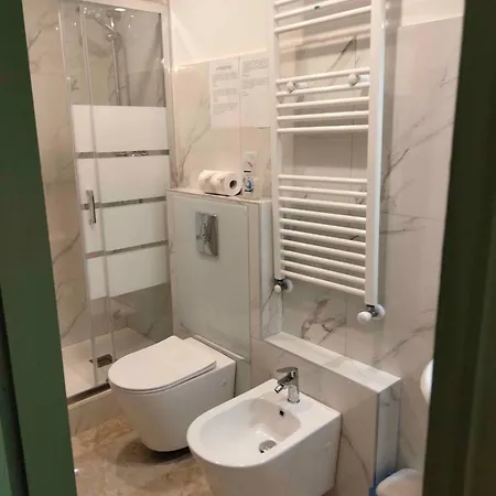 게스트하우스 Centro - Due Torri Palace H - And 3*